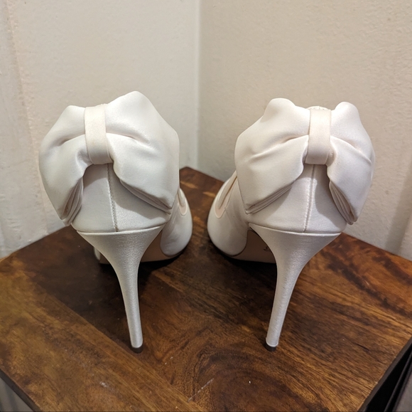 I. Miller Reyhan Women's Pumps Heels Pointed Toe White Bow Satin Mesh Bridal- 10 - Picture 6 of 10